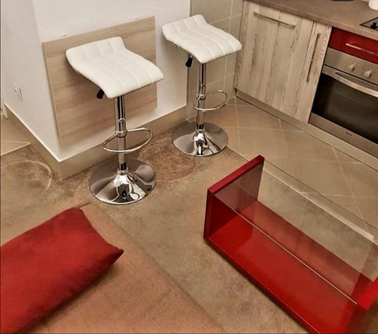 Royalwings Apartman Jagodina Exterior foto